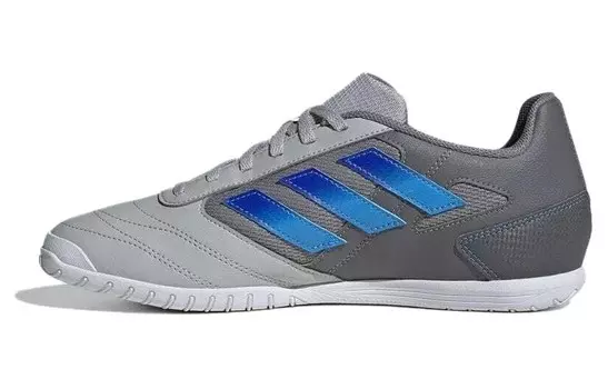 Футбольные бутсы Super Sala мужские низкие серые Adidas