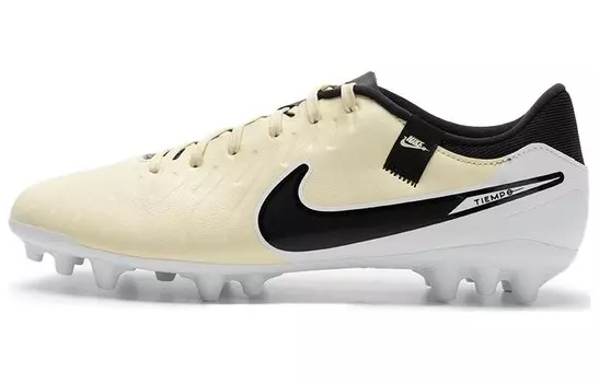 Футбольные бутсы Tiempo Legend 10 Hemp White Nike