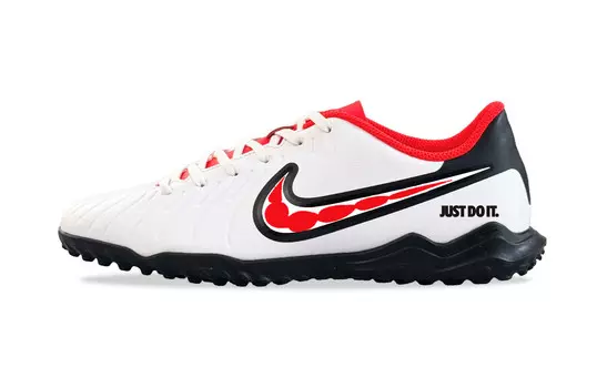 Футбольные бутсы Tiempo Legend 10 мужские низкие красные Nike