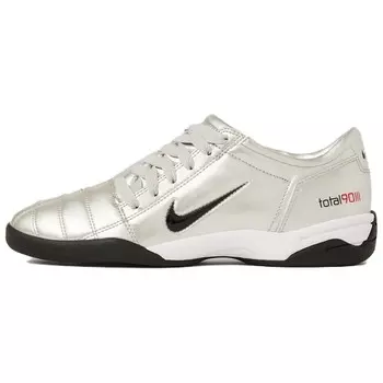 Футбольные бутсы Total 90 IIl мужские низкие серебристые/черные/белые Nike