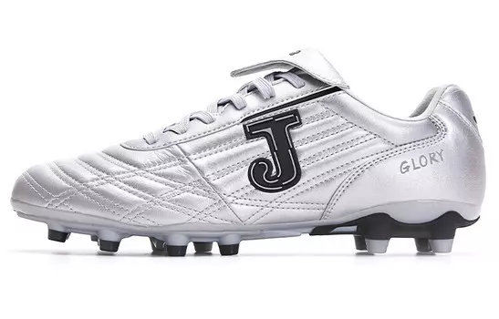Футбольные бутсы женские низкие серебристые Joma