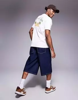 Футболка Abercrombie & Fitch с принтом на спине, классическая, белого цвета