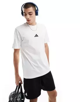 Футболка adidas Performance essentials small logo single jerseye белого цвета