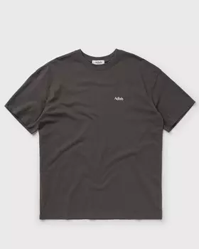 Футболка Adish Short Sleeve Qatarat Logo T-Shirt, цвет dark grey