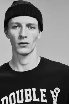 Футболка эйс айви H&M, черный