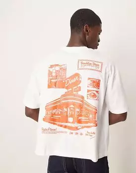 Футболка ASOS DESIGN оверсайз с изображением ресторана белого цвета
