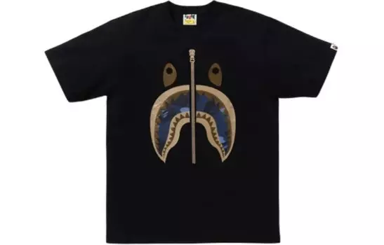 Футболка Bape мужская A Bathing Ape, черный/красный