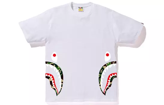 Футболка Bape Side Shark A BATHING APE, белый/розовый/камуфляж