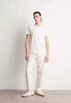 Футболка базовая INSTITUTIONAL TEE 2 PACK Calvin Klein Jeans, цвет fiery red/bright white