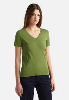 Футболка базовая V-NECK United Colors of Benetton, цвет green
