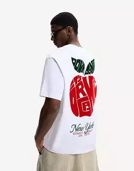 Футболка Bershka с коротким рукавом и принтом на бумаге белая