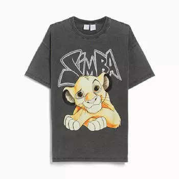 Футболка Bershka Simba Print, черный