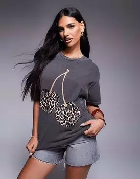 Футболка бойфренда River Island с леопардовым принтом вишневого цвета темно-серого цвета