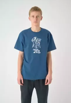Футболка Cleptomanicx "Танцующие башни" с великолепным принтом спереди, синий