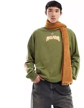 Футболка цвета хаки с длинными рукавами Reclaimed Vintage с логотипом и татуировкой на спине