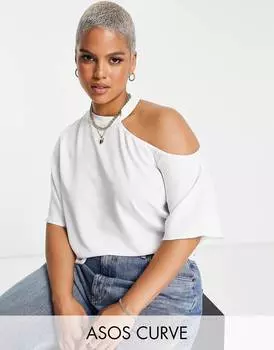 Футболка цвета слоновой кости с открытыми плечами ASOS DESIGN CURVE