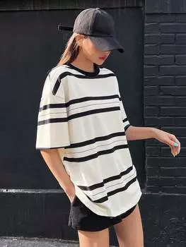 Футболка DAZY, с открытыми плечами, узор в полоску, черный и белый