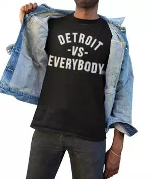 Футболка Detroit в черном/белом цвете VS EVERYBODY