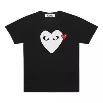 Футболка emblem heart tee 'black' Comme Des Garcons Play, черный