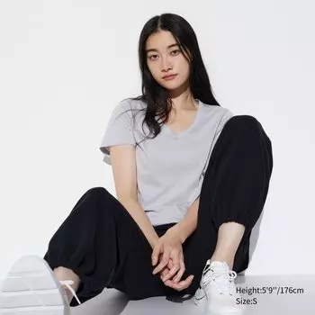 Футболка из хлопка Uniqlo Supima с V-образным вырезом, светло - серый