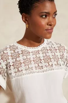 Футболка из тканого материала с кокеткой связанной крючком Love & Roses, белый