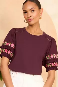 Футболка из трикотажного джерси с вышитыми шортами и рукавами фонариками Love & Roses, красный