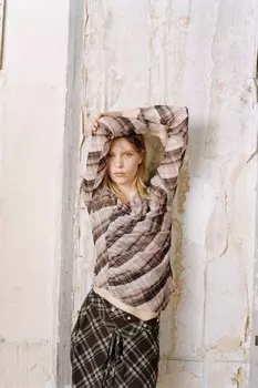 Футболка из тюля в клетку с драпированной декоративной тканью ZARA, хаки