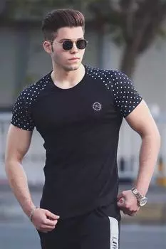 Футболка Madmext, черный