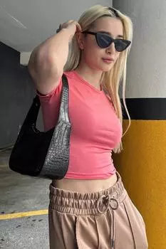 Футболка Madmext, розовый