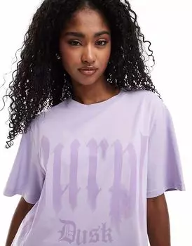 Футболка Monki oversize с принтом спереди в сиреневом цвете