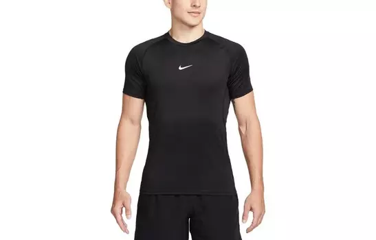 Футболка мужская черная Nike, черный