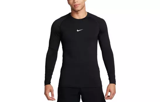 Футболка мужская черная Nike, черный