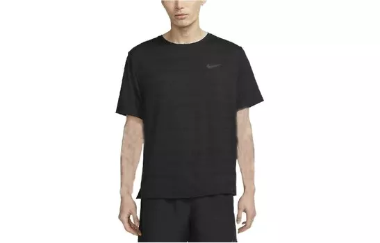 Футболка мужская черная Nike, черный