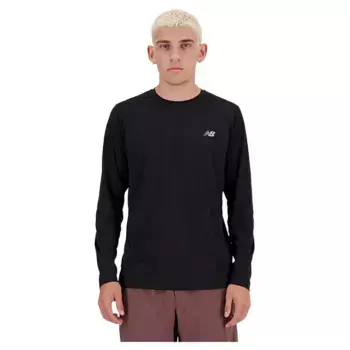 Футболка New Balance Sport Essentials long sleeve, черный