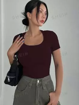 Футболка облегающая Dazy с круглым вырезом и короткими рукавами, бургундия