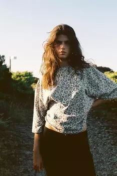 Футболка oversize с животным принтом ZARA, цвет leopard