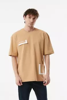 Футболка оверсайз с карманами и вышивкой Stay With Me Fullamoda, кэмел-коричневый