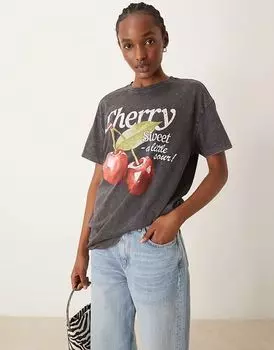 Футболка оверсайз с логотипом вишни серого цвета New Look
