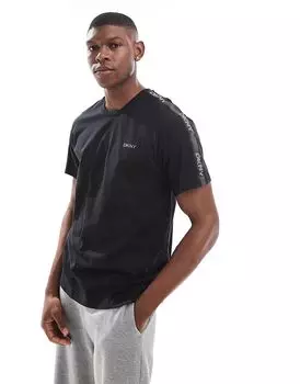 Футболка «Пингвины» черного цвета DKNY