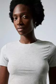 Футболка приталенного кроя Weekday, серый