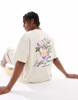 Футболка Pull&Bear с цветочным принтом на спине белого цвета