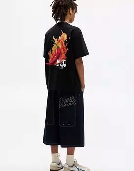 Футболка Pull&Bear с короткими рукавами и принтом чили черного цвета