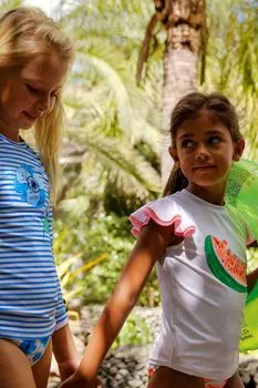 Футболка-Рашгард арбузного цвета с короткими рукавами Sunuva, белый