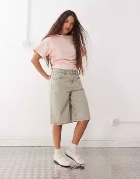 Футболка Reclaimed Vintage с косым вырезом, присборенной талией и сборками нежно-розового цвета