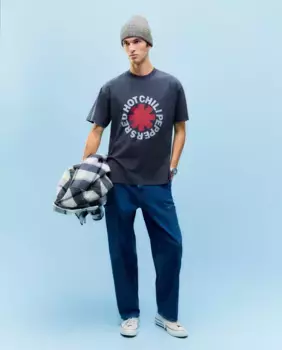 Футболка Red Hot MC по лицензиям Green Coast, чёрный