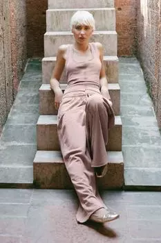 Футболка с эффектом в ребрутку ZARA, лиловый