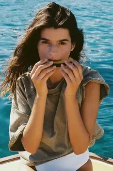 Футболка с эффектом выцветания ZARA, хаки
