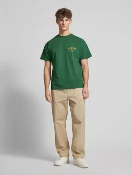 Футболка с этикеткой BLKVIS