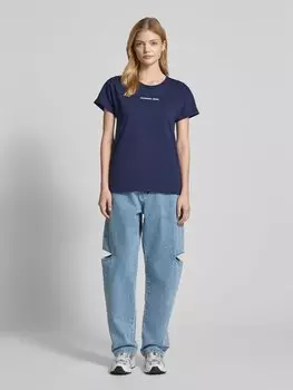 Футболка с этикеткой Colourful Rebel