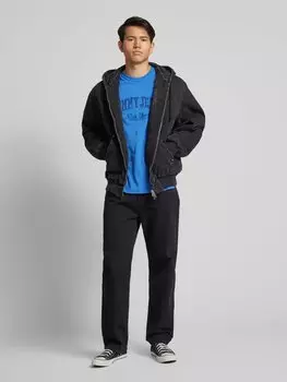 Футболка с этикеткой Tommy Jeans